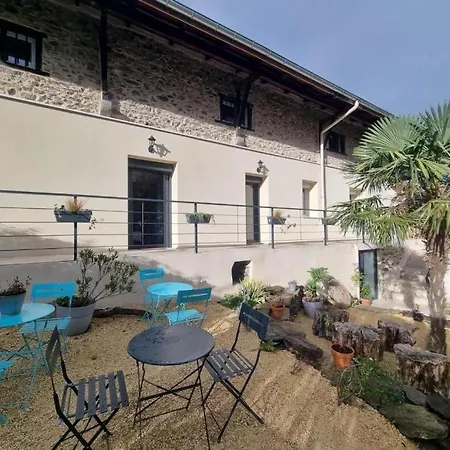 La Voute Du Pilat & Options Spa, Massage Bed & Breakfast 4*