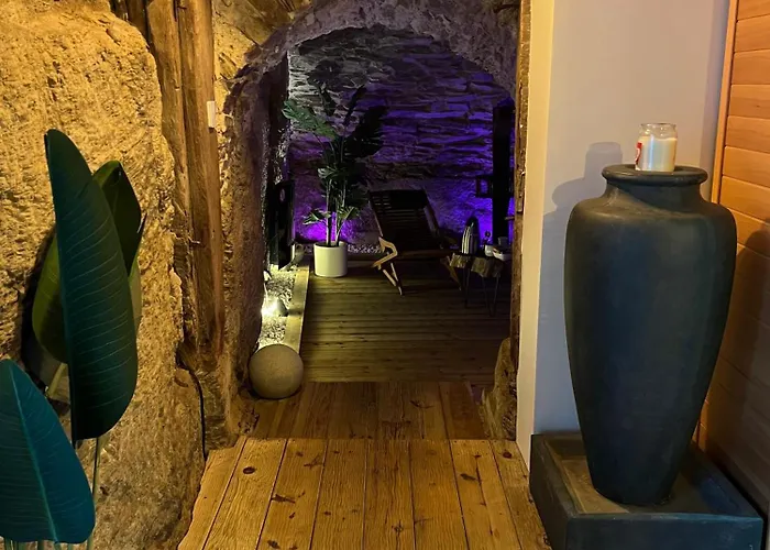 La Voute Du Pilat & Options Spa, Massage 4* Saint-Chamond