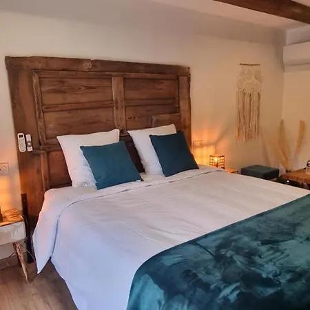 La Voute Du Pilat & Options Spa, Massage Bed & Breakfast Saint-Chamond